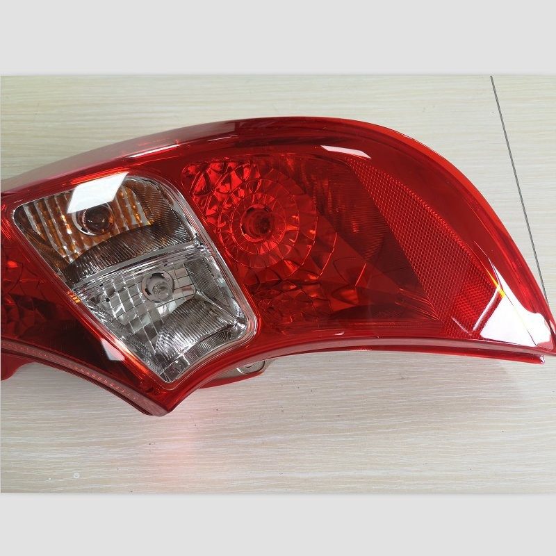 92401-4N000 TAIL LAMP